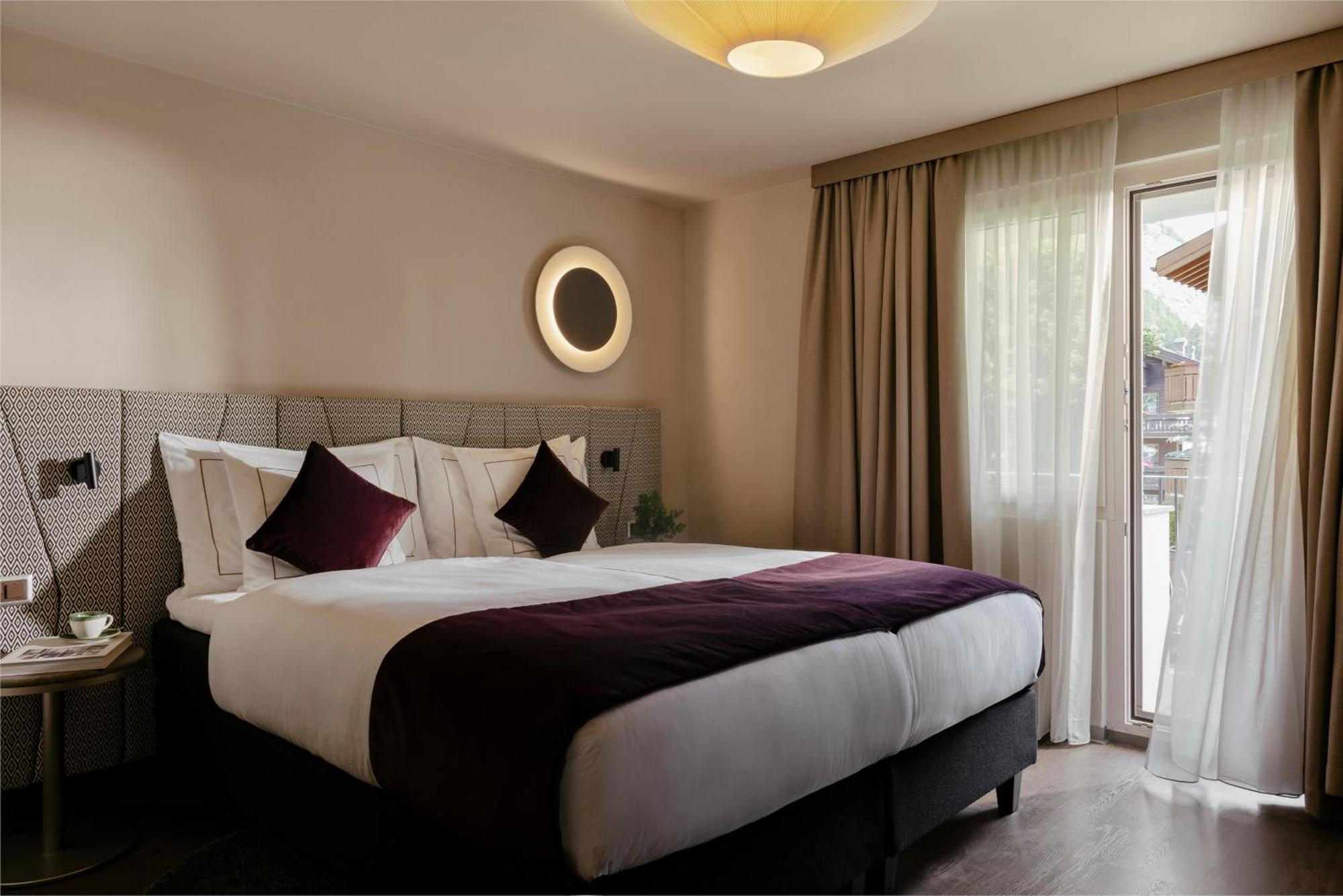Schloss Zermatt - Cbd & Adaptogenic Spa And Sport Hotel מראה חיצוני תמונה